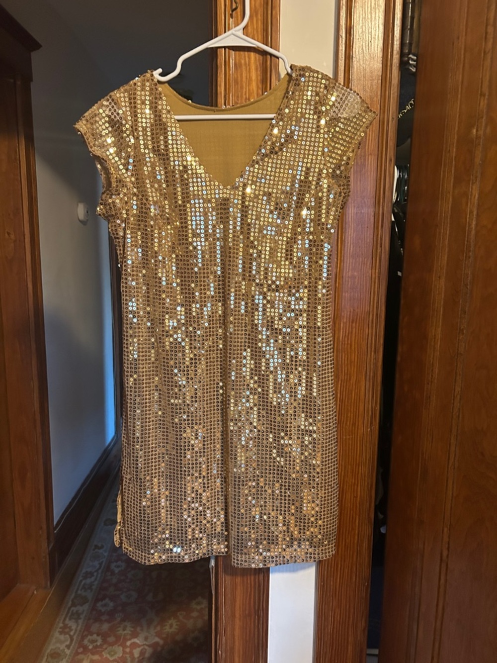 Gold Sequin V-Neck Party Dress